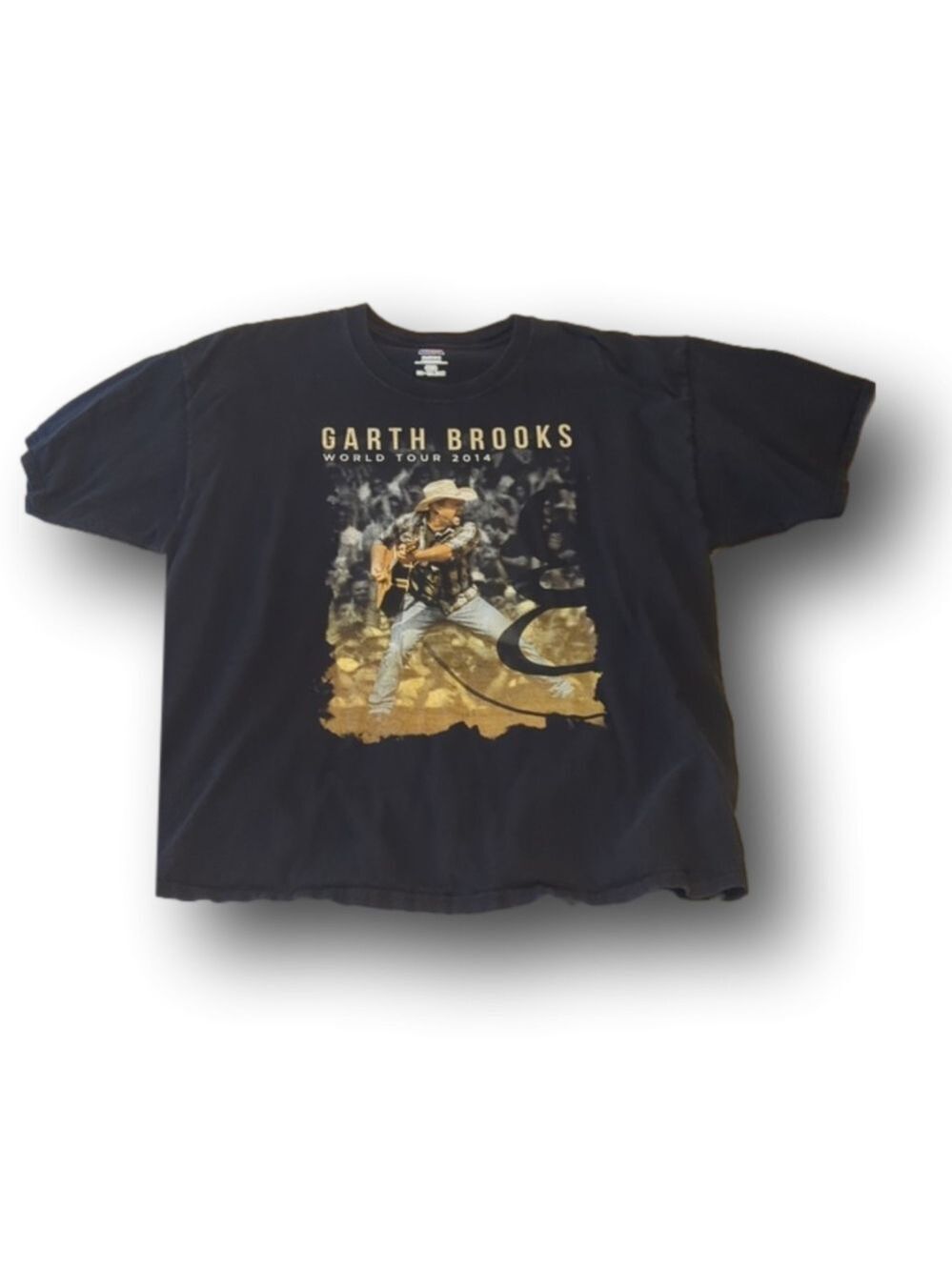 Garth Brooks 2014 tour t-shirt